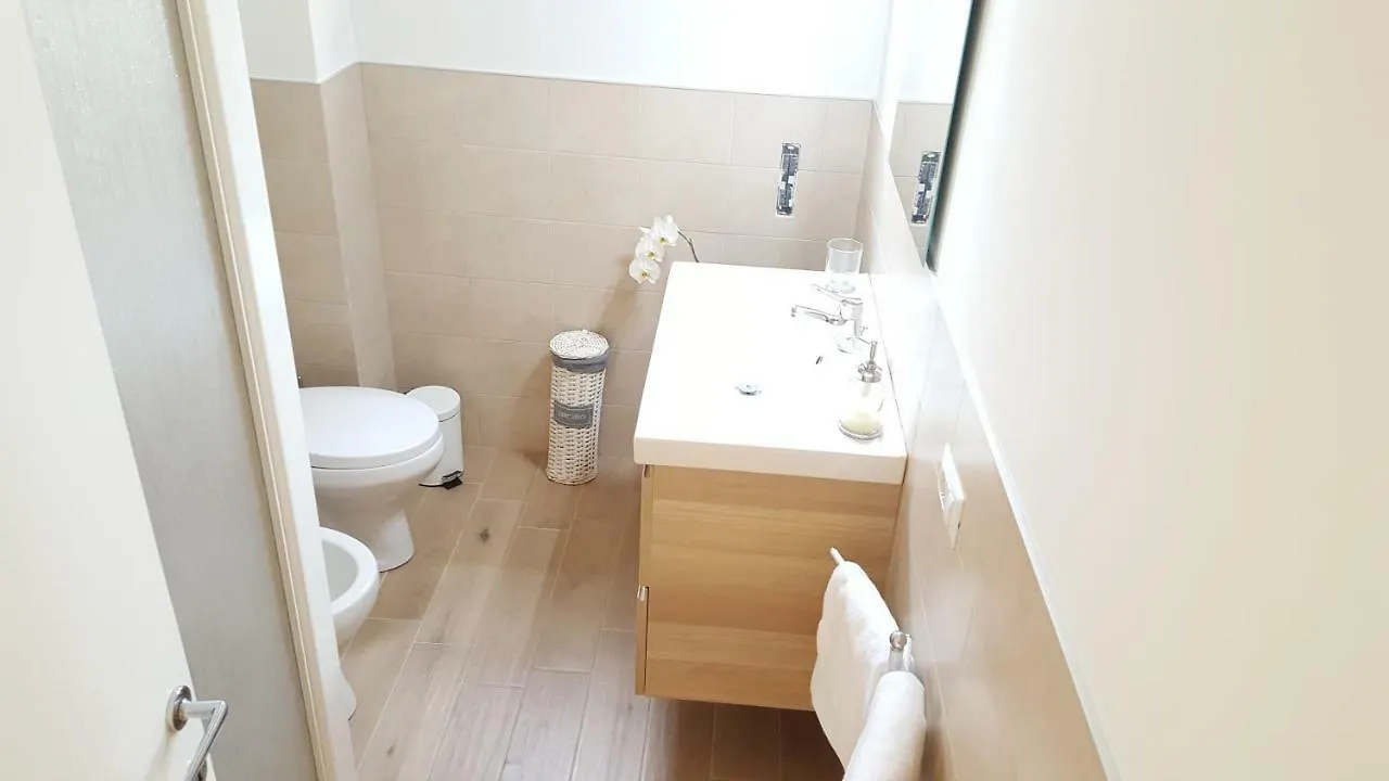 Monilvia Apartment Florence Italy