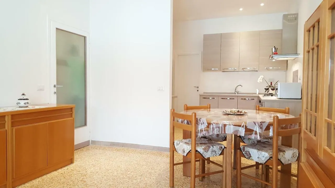 Monilvia Apartment Florence