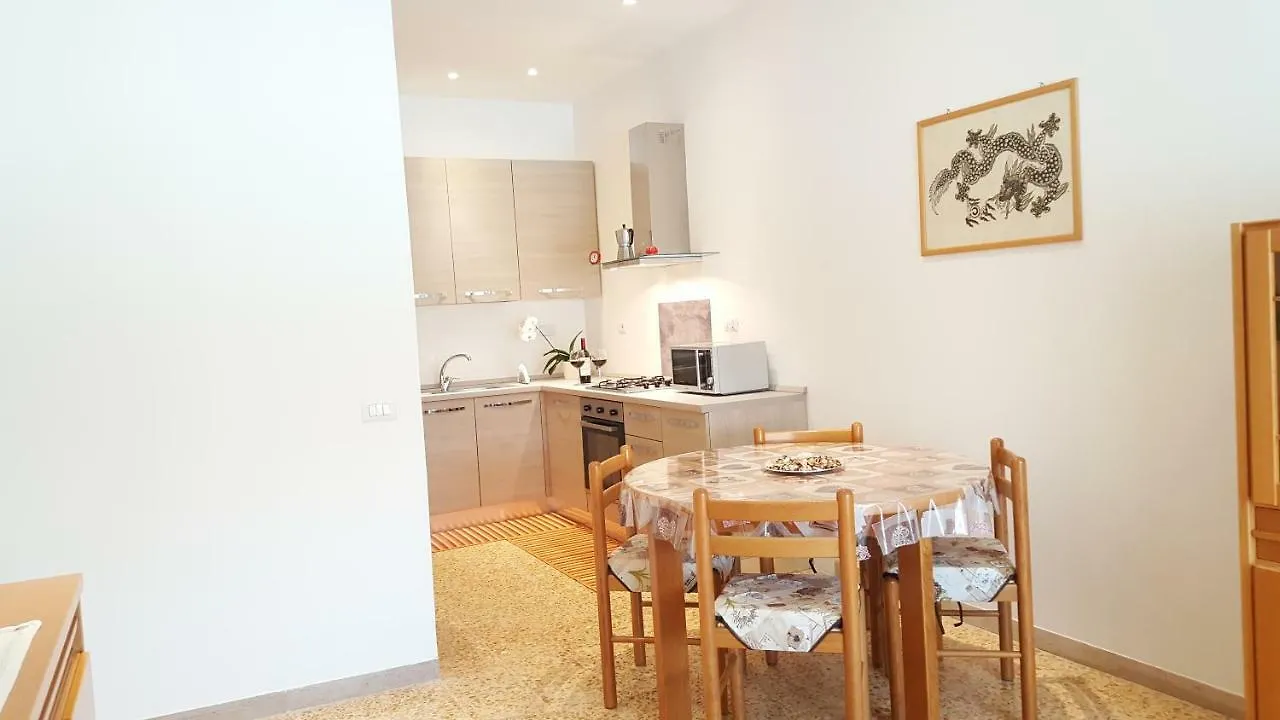 Monilvia Apartment Florence 0*,